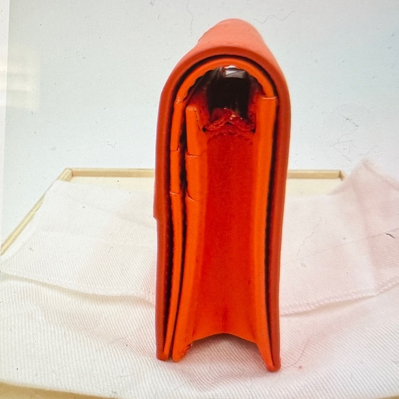 MCM Leather Wallet New - Picture 2 of 8